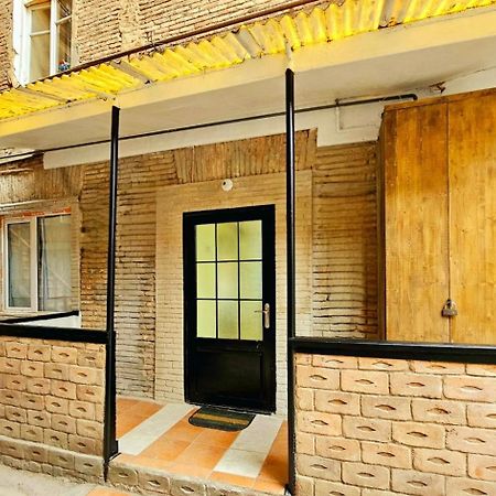 טביליסי Apartment In The Old District מראה חיצוני תמונה