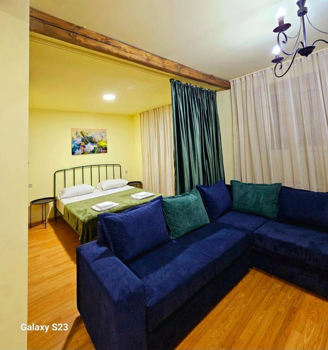 טביליסי Apartment In The Old District מראה חיצוני תמונה