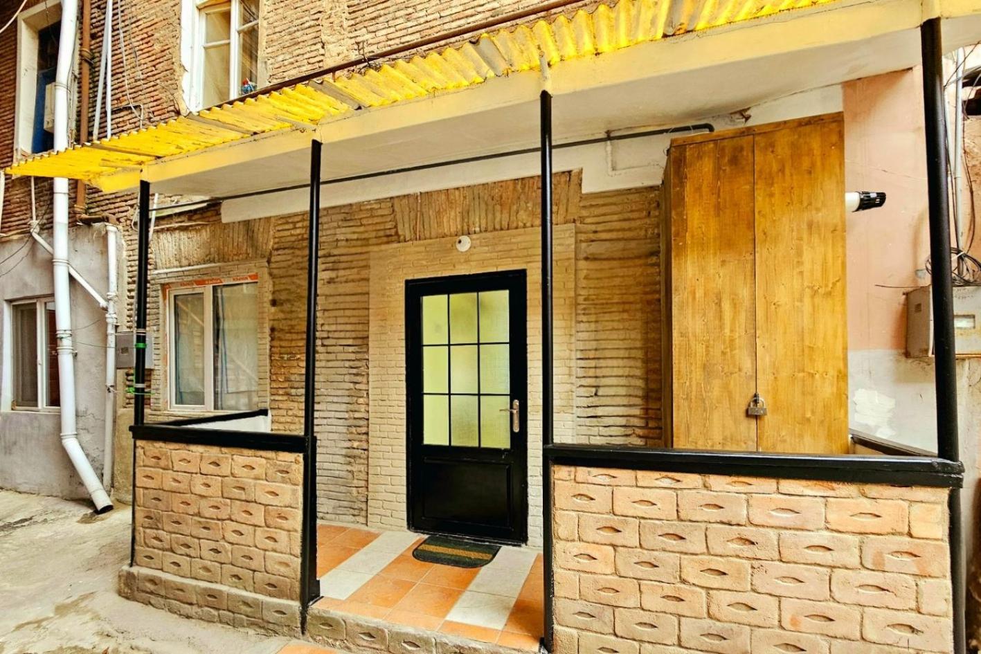 טביליסי Apartment In The Old District מראה חיצוני תמונה