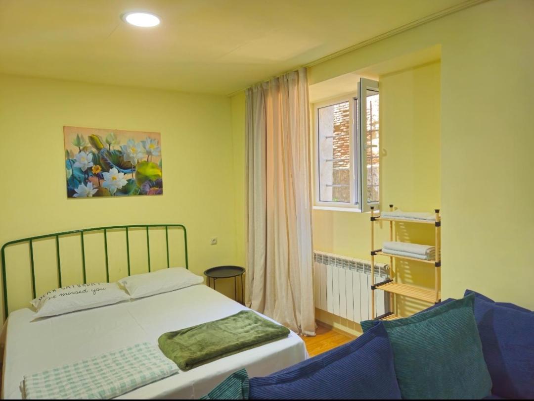טביליסי Apartment In The Old District מראה חיצוני תמונה