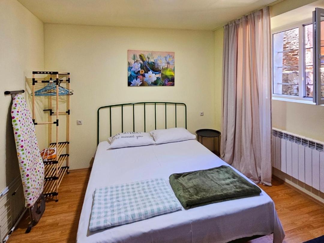 טביליסי Apartment In The Old District מראה חיצוני תמונה