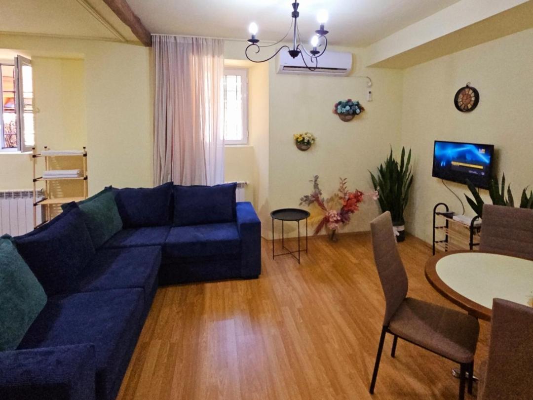 טביליסי Apartment In The Old District מראה חיצוני תמונה